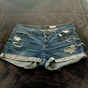 Aeropostale Midi jean shorts denim shorts size 12 womens